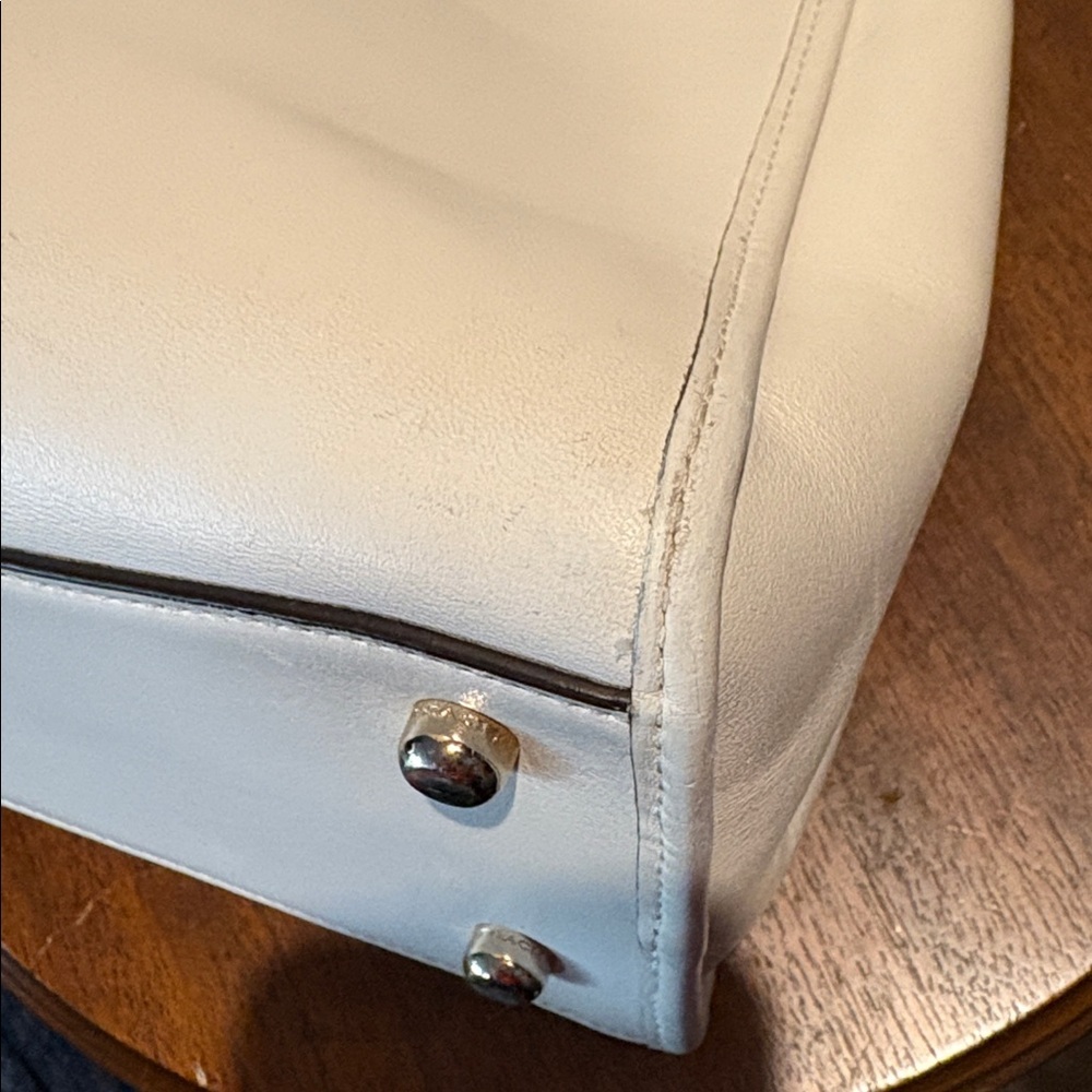 Coach Satchel Crossbody bag smooth leather cream/gold tone 4 turn locks EUC - Picture 12 of 17